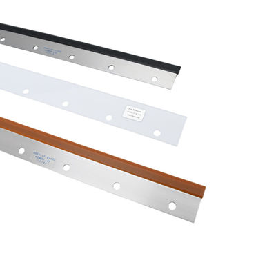 সাদা ওয়াশ আপ ব্লেড