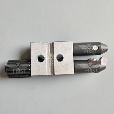 মার্টিনি ৩২১০/৩২১२/৩২১४ সেলাই মেশিনের জন্য পলিইউরেথেন নিডেল হোল্ডার, সুরক্ষিত নিডেল হোল্ডার পজিশনিং সহ