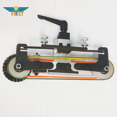 ডাই কাটার BOBST অফসেট প্রিন্টিং অংশগুলির জন্য সমর্থন সহ প্লাস্টিক / পিভিসি / রাবার ব্রাশ চাকা